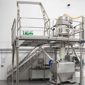 IBC based system for processing bulk materials