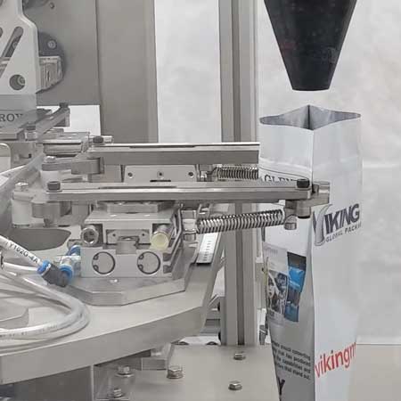 NEW 4SC-235 automatic pouch fill & seal machine